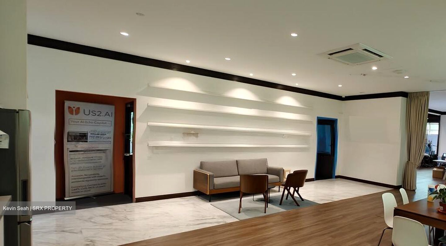 Paragon Medical Centre (D3), Office #520753151